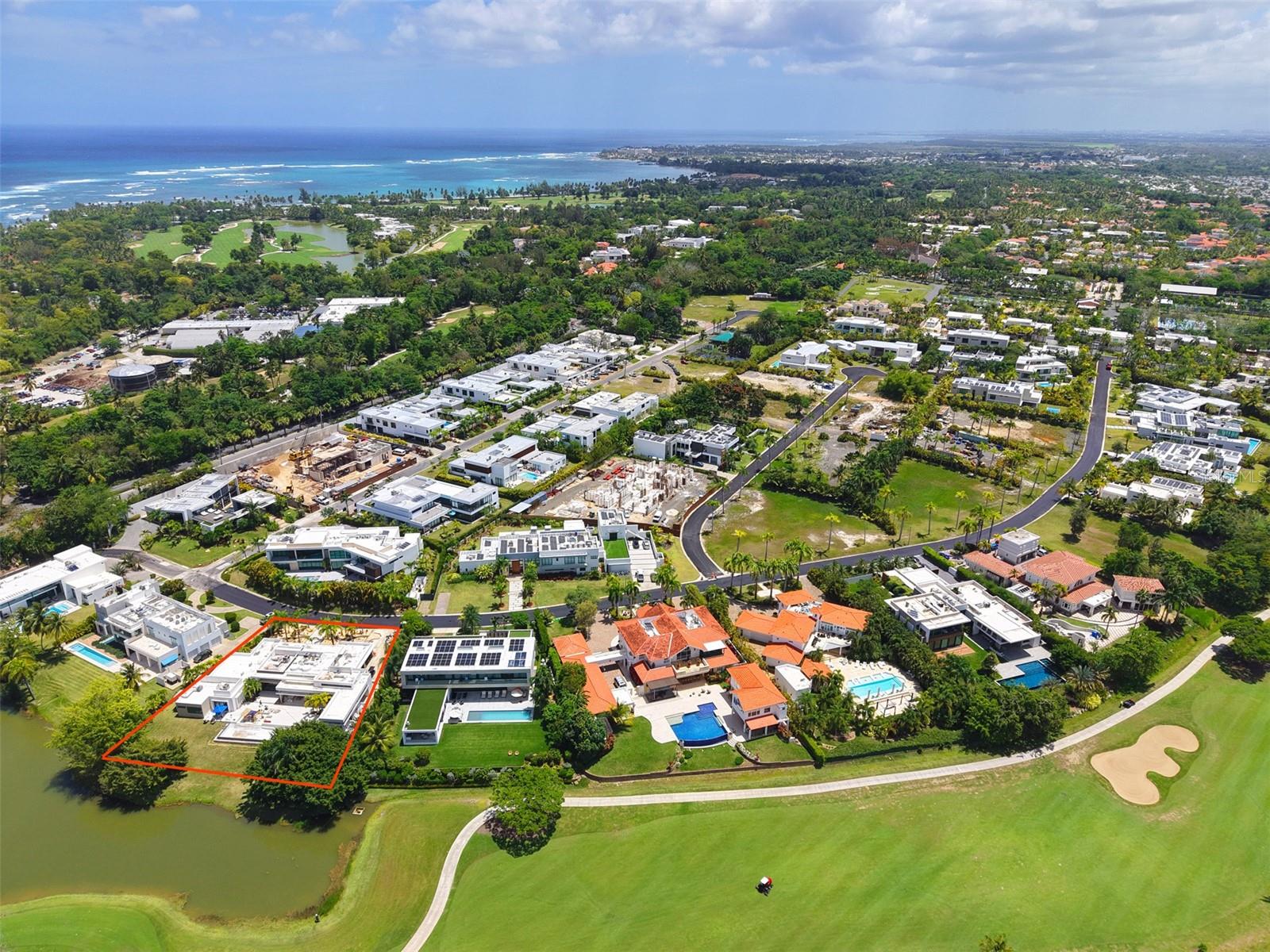 11 GOLF VIEW DRIVE