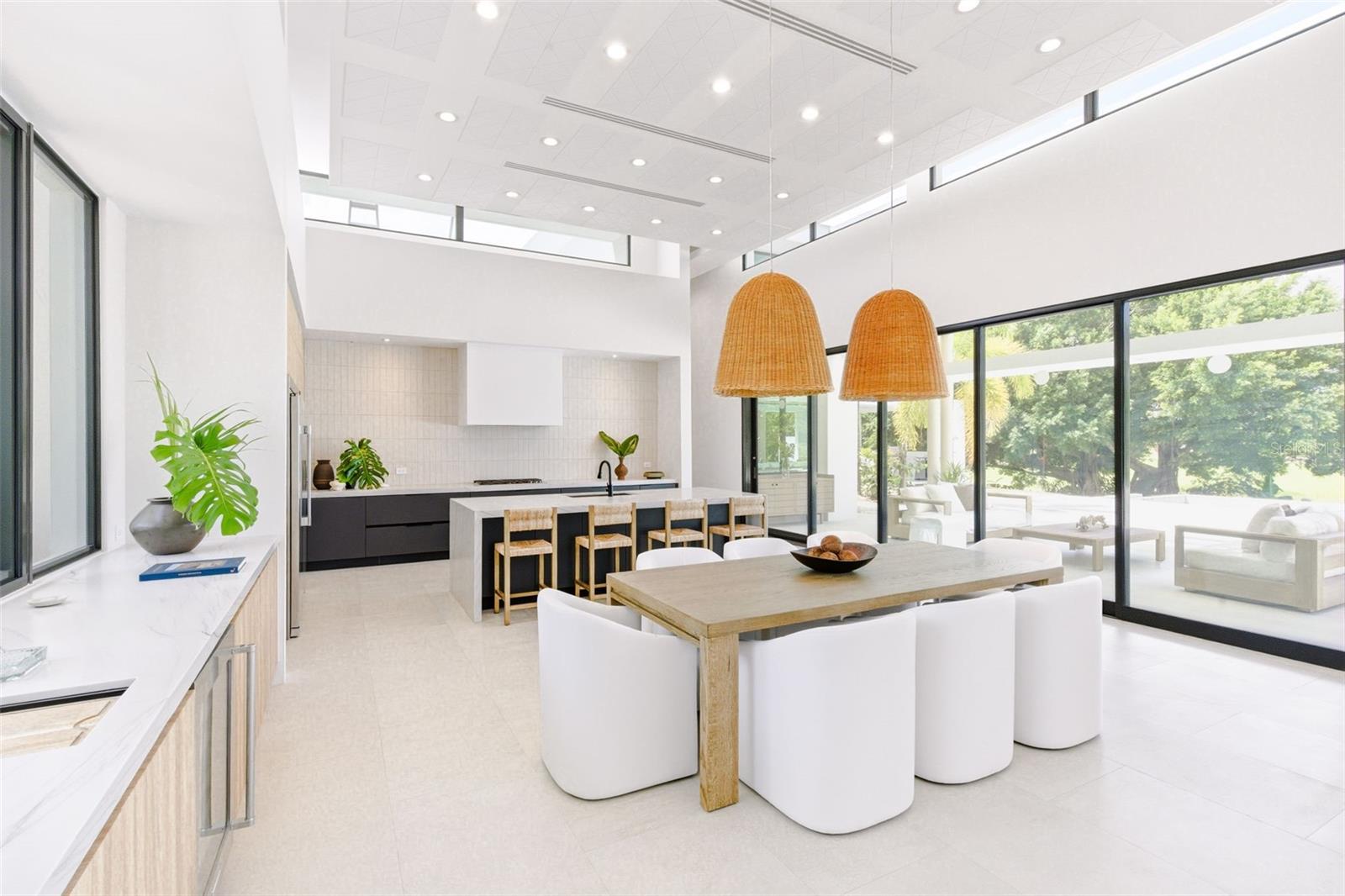 11 GOLF VIEW DRIVE