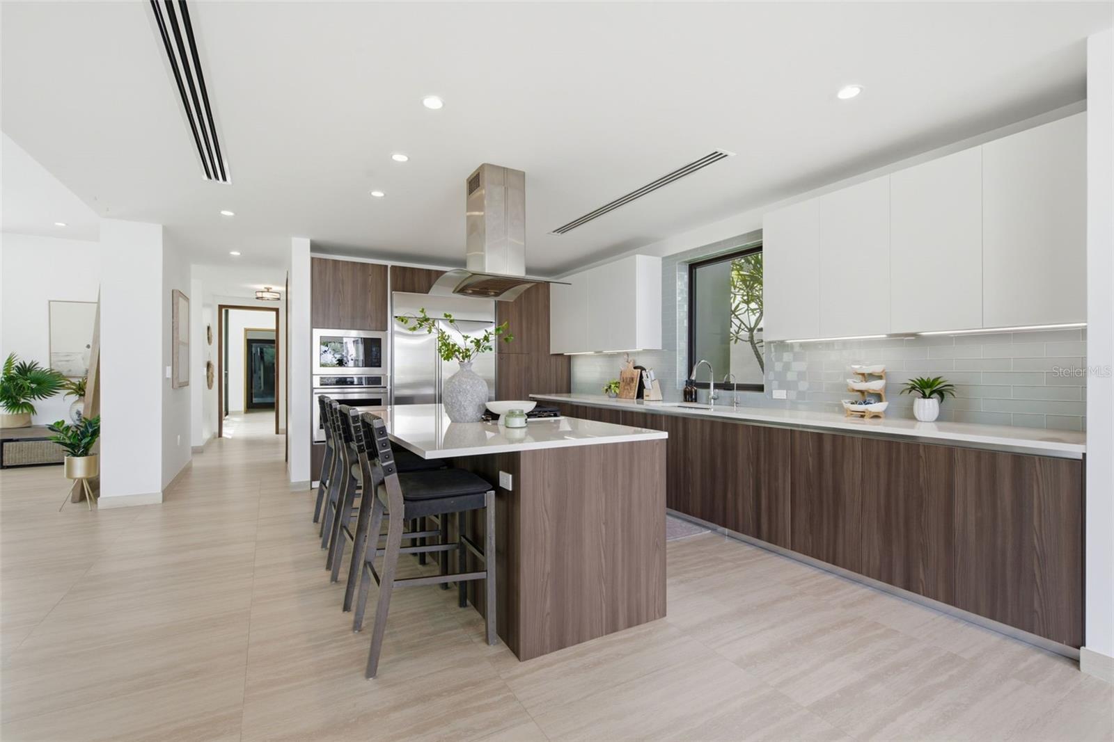 Cay Pointe