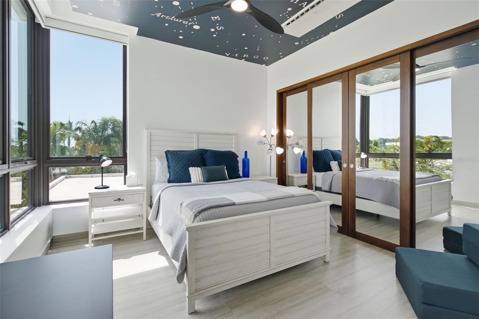 Cay Pointe