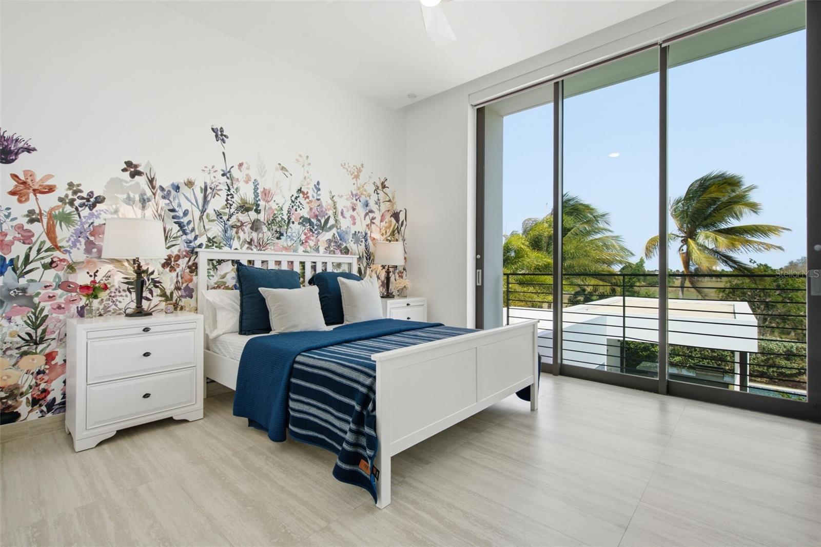 Cay Pointe