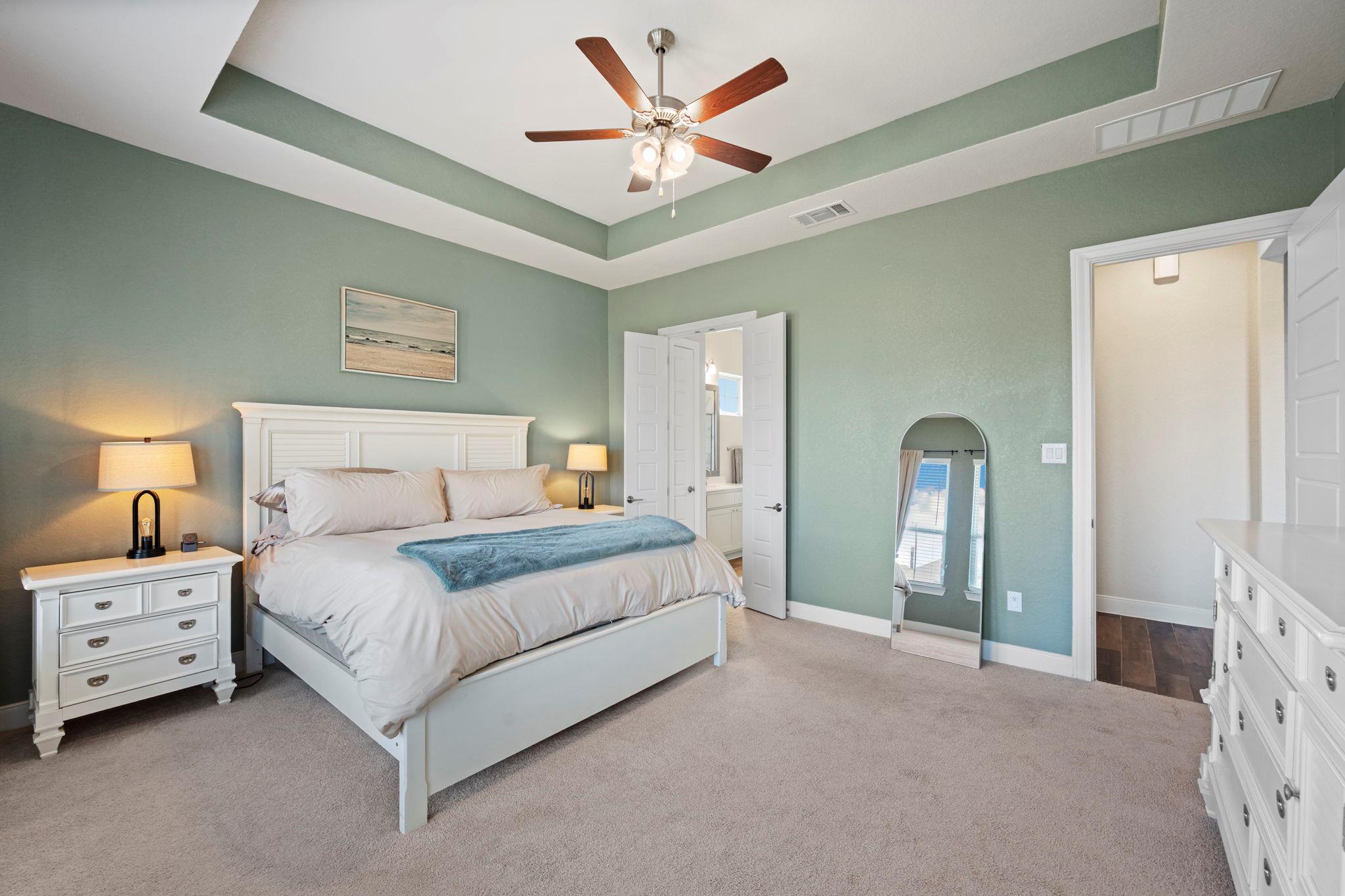 1627 Folk Victorian