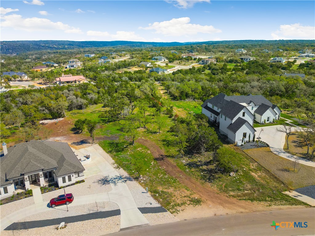 1275 Smoky Loop