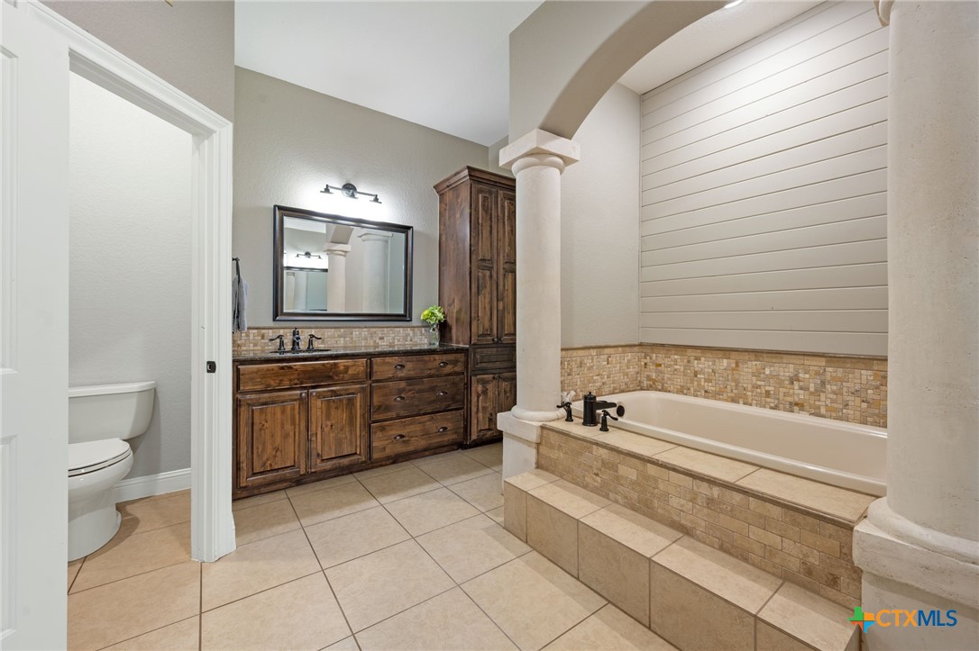 1448 Decanter Drive