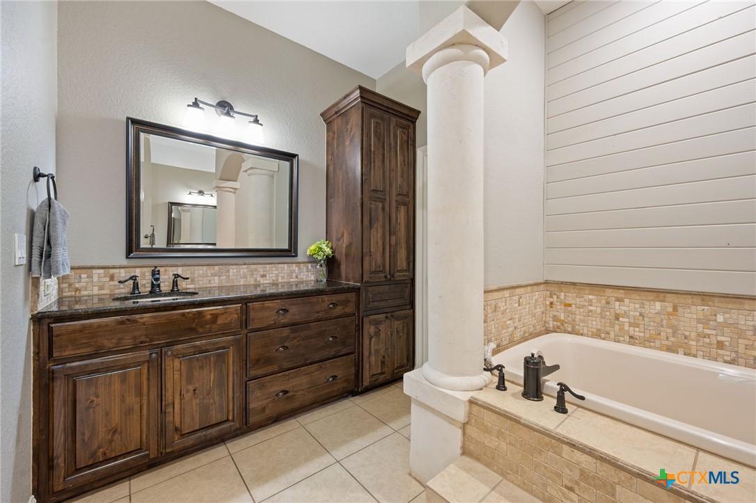 1448 Decanter Drive