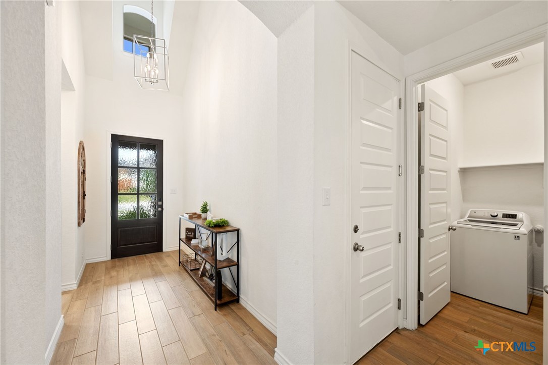 1535 Terrys Gate