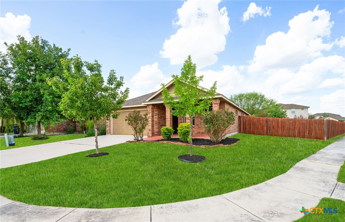 1002 Lauren Street