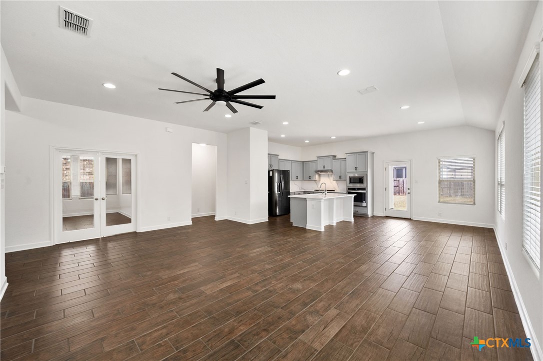 1513 Anhalt Ranch