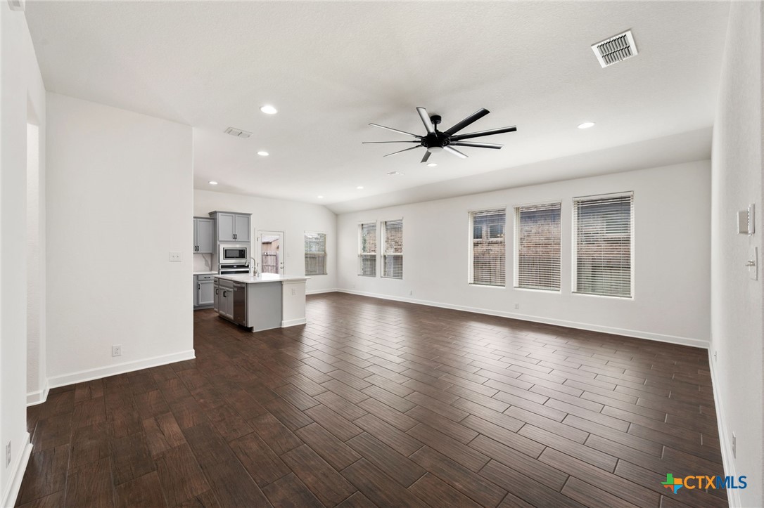 1513 Anhalt Ranch