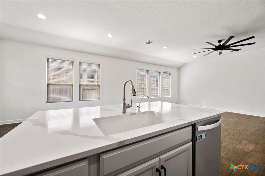 1513 Anhalt Ranch