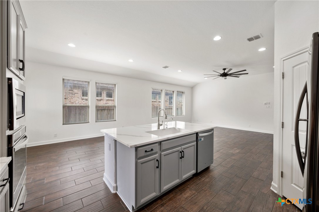 1513 Anhalt Ranch