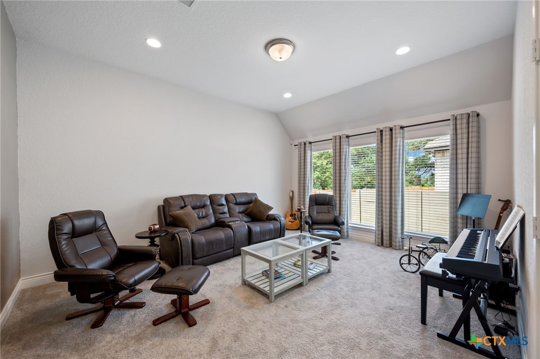 581 Vale Court
