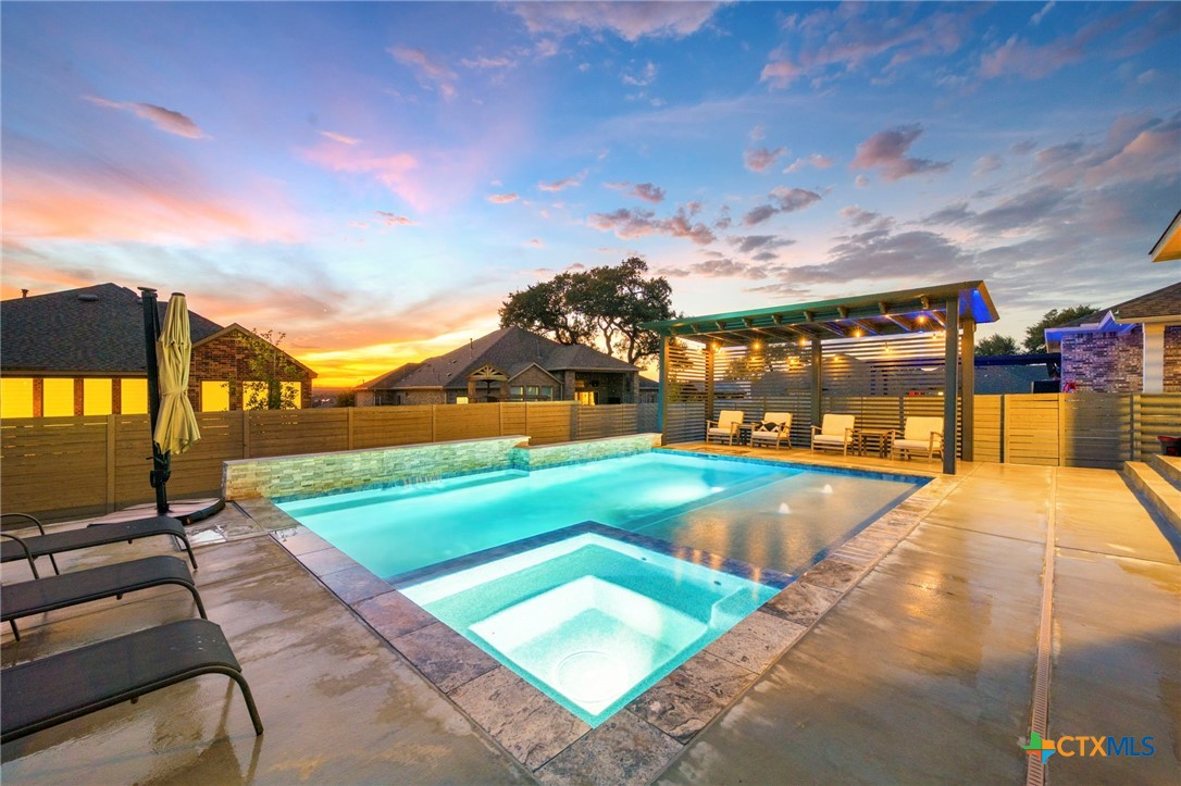1189 Hammock Glen