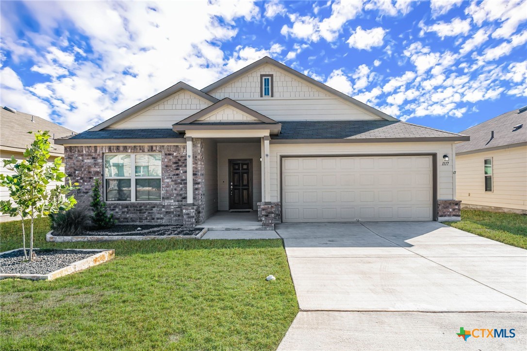 1117 Amber Lake
