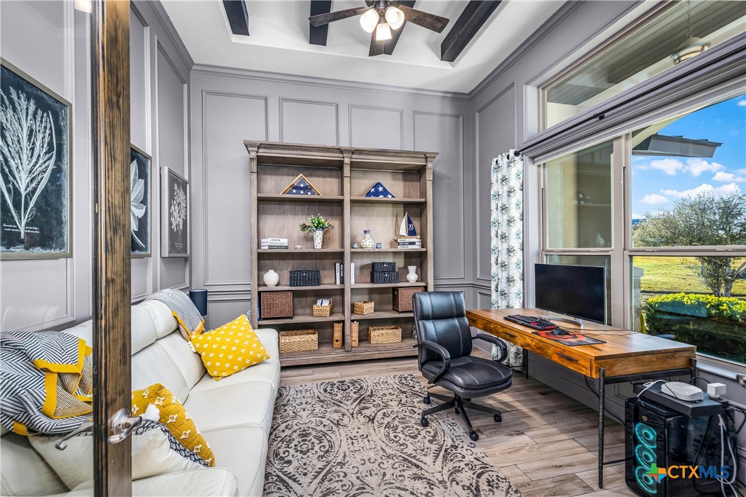 2330 Occidente