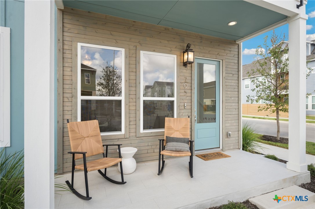 795 N Academy Avenue