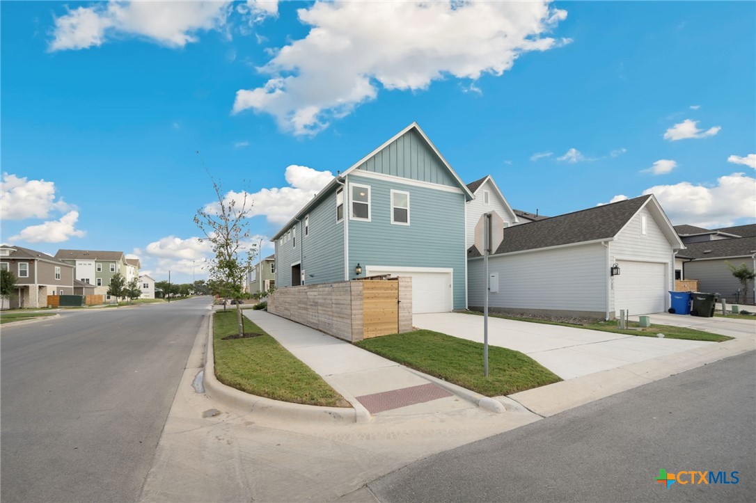 795 N Academy Avenue