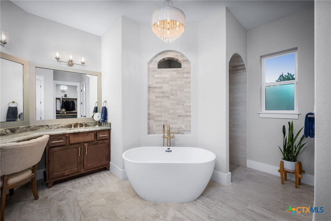 1226 Wild Rose Drive