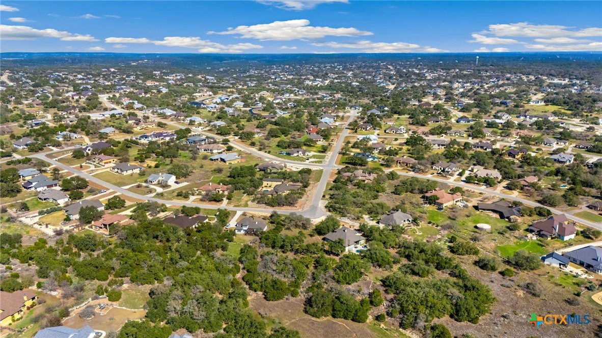 913 Cross Oak