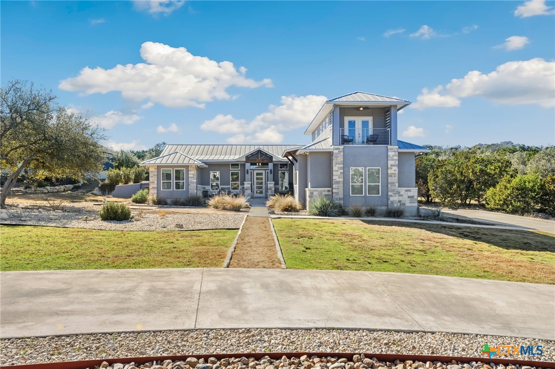 223 Oak Shores Drive