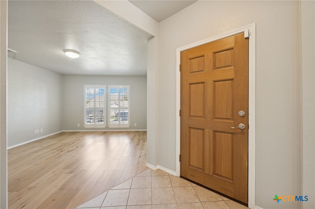 626 Rexton Lane