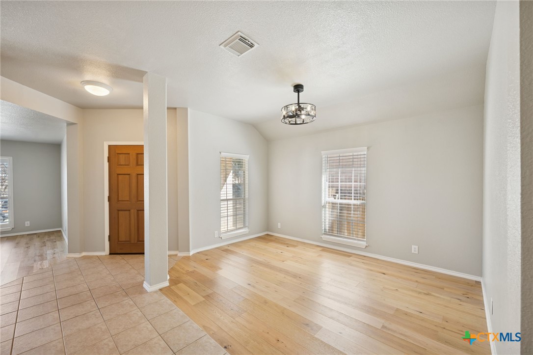 626 Rexton Lane