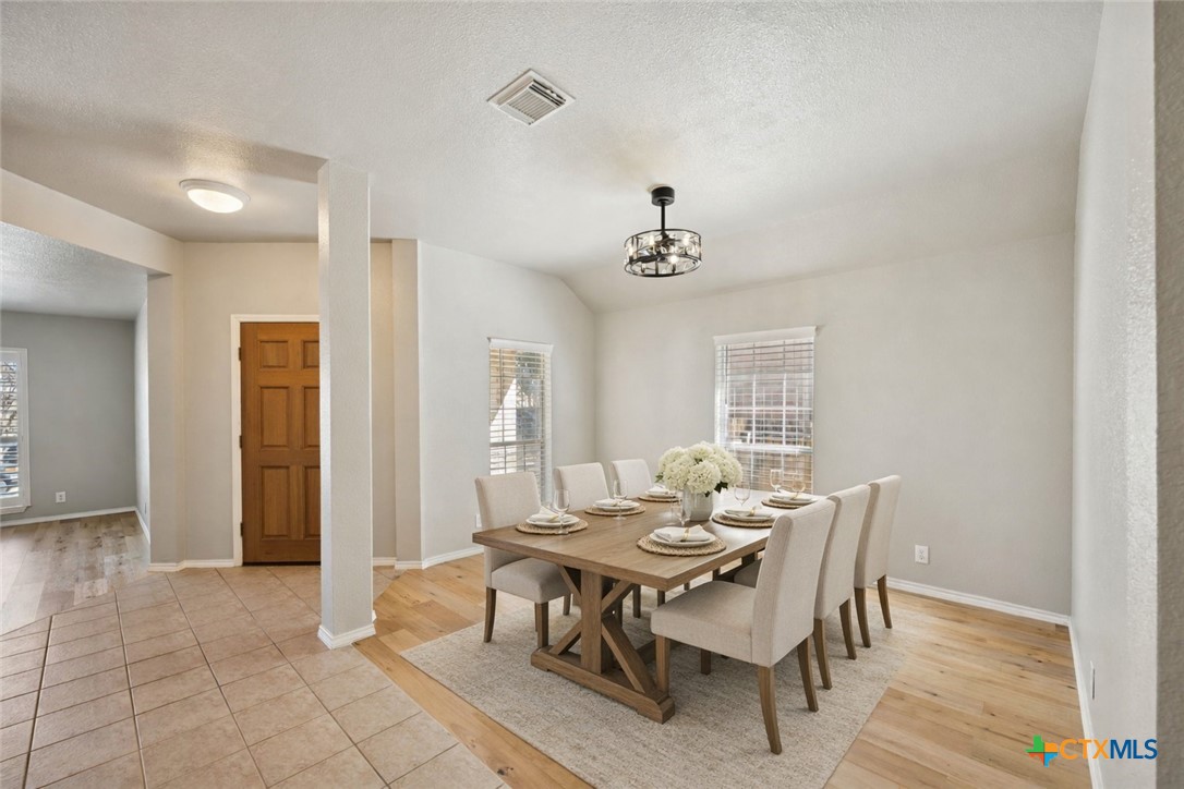 626 Rexton Lane