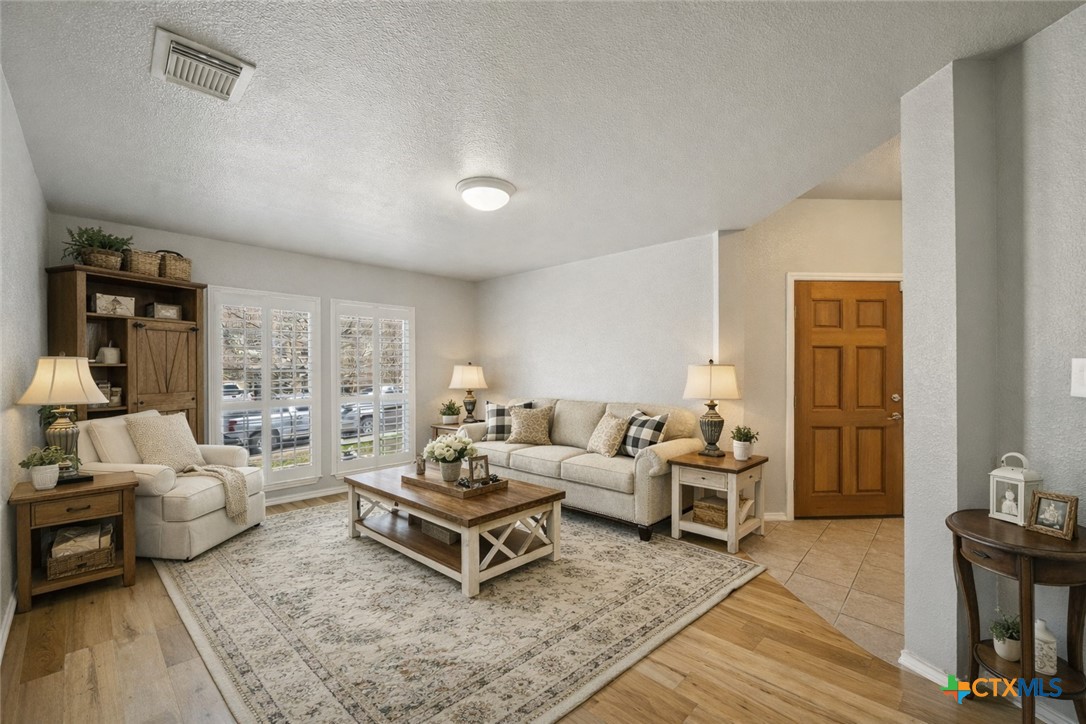 626 Rexton Lane