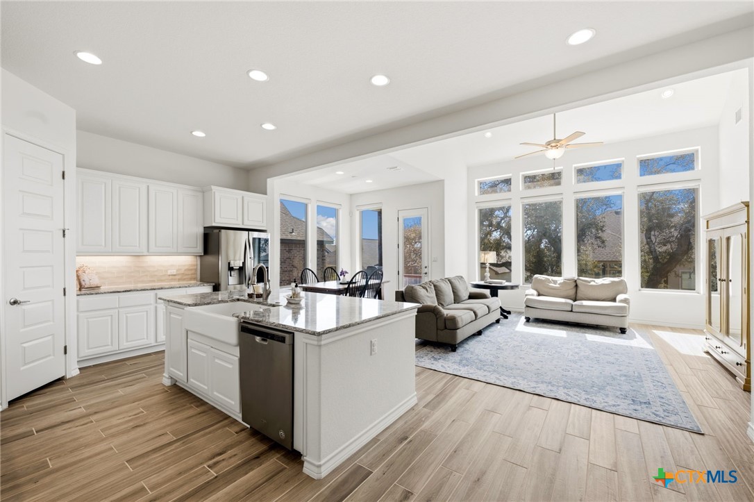 531 Orchard Way