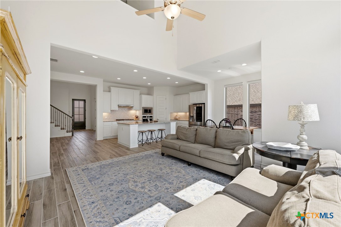 531 Orchard Way