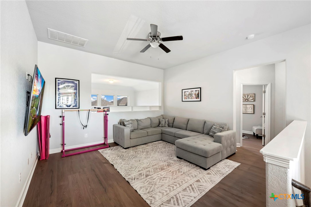 907 Highland Vista 