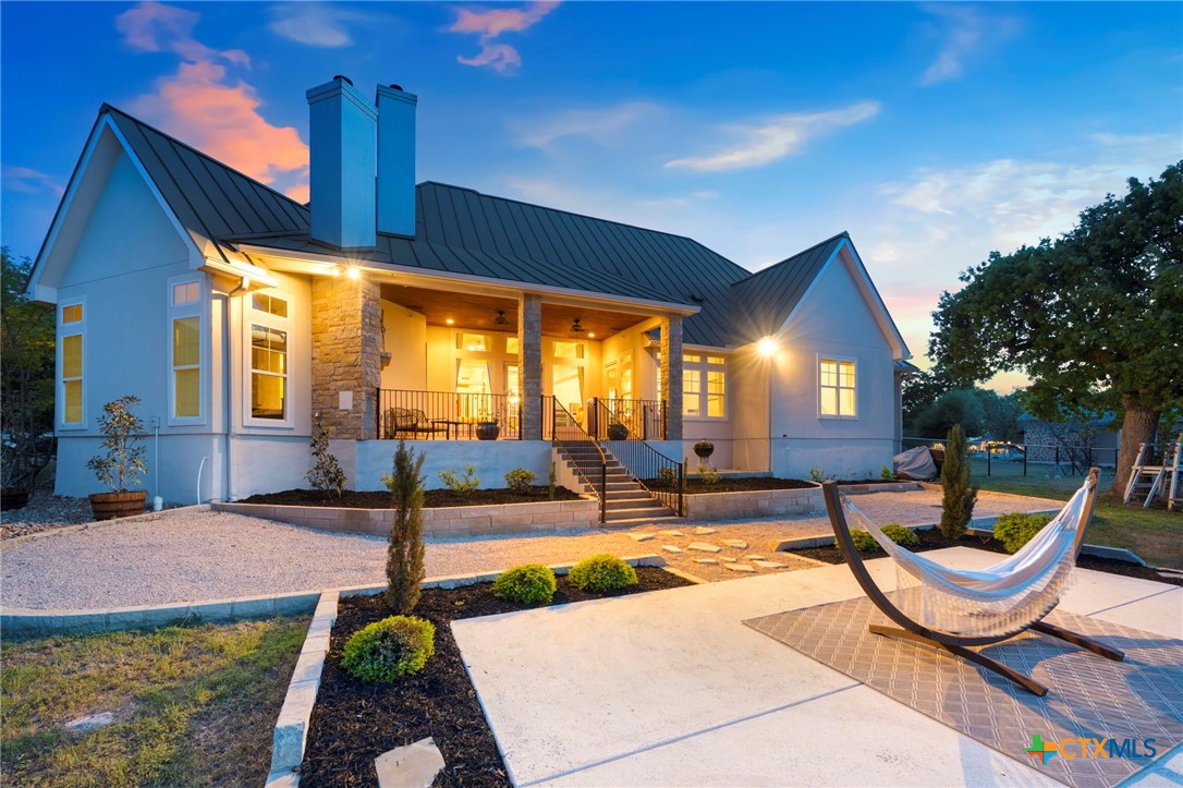1058 Provence Place
