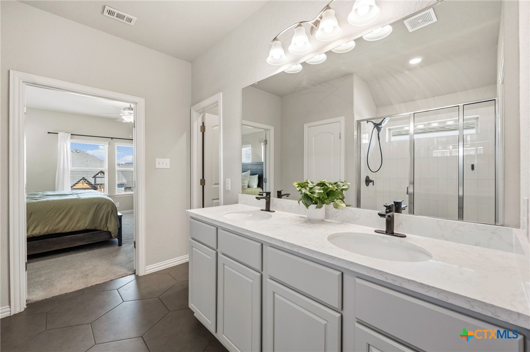 1521 Spechts Ranch