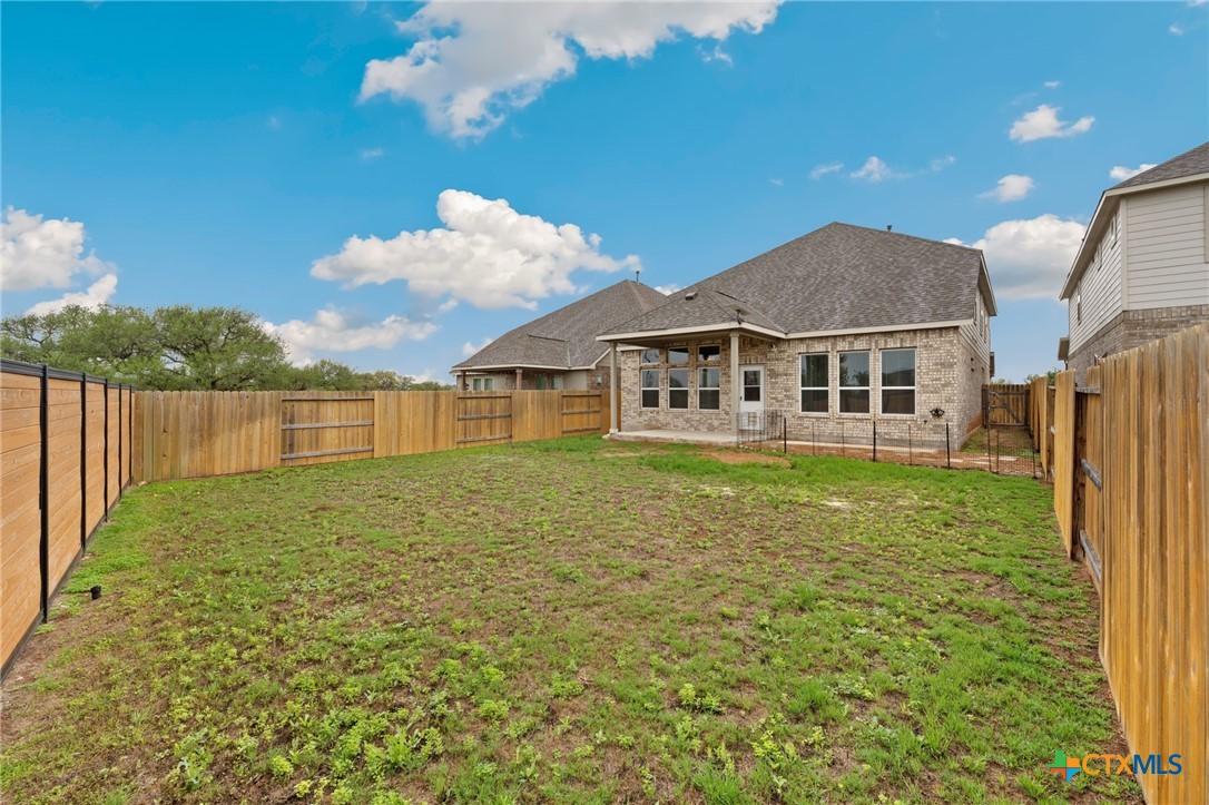 1708 Kneupper Farm