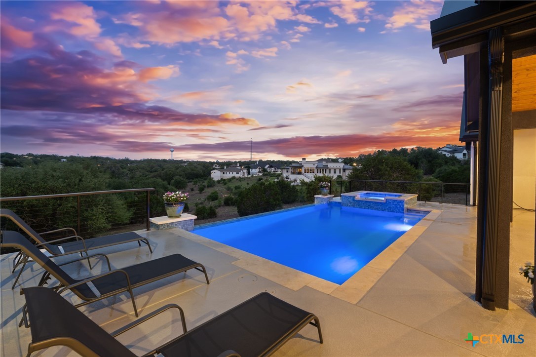 375 Iron Hill
