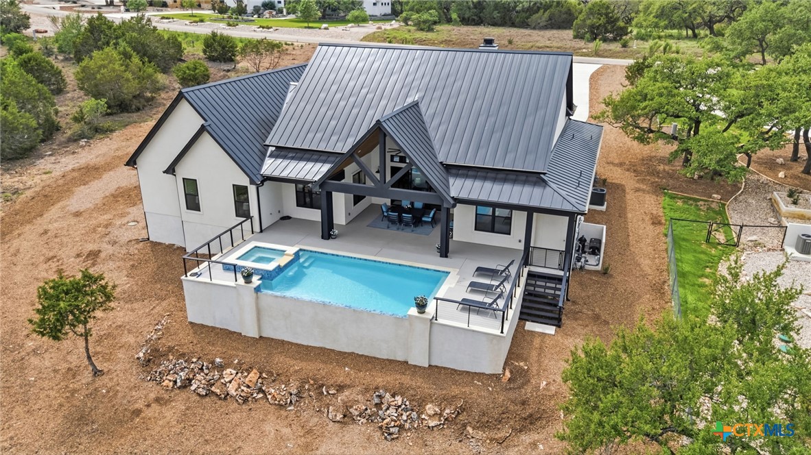 375 Iron Hill