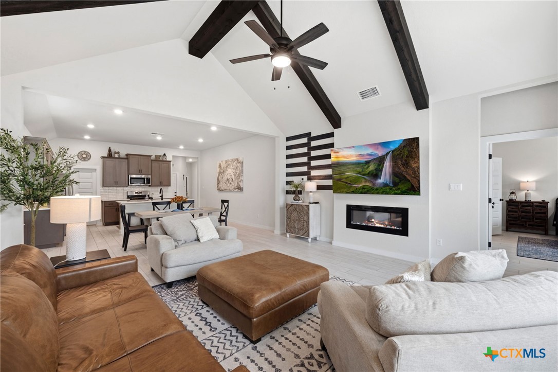 1612 Seekat Drive