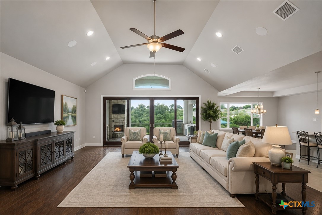 1344 Bordeaux Lane