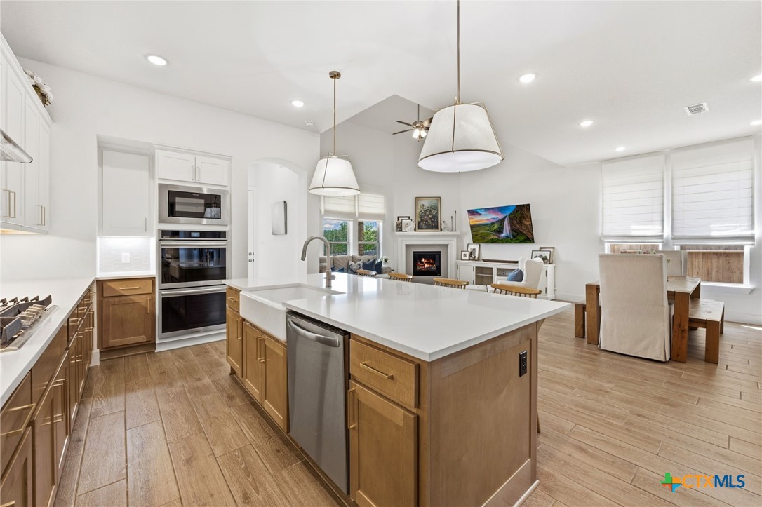 1583 Seekat Drive