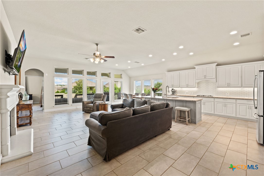 1154 Thicket Lane