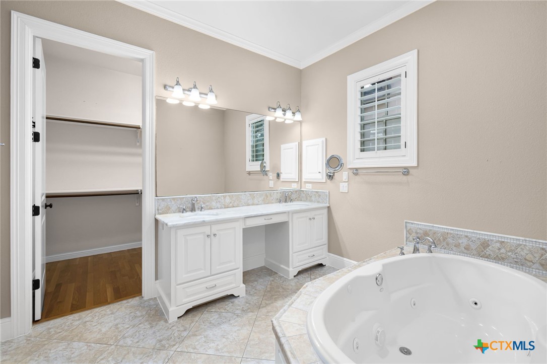 1114 Tuscan Ridge