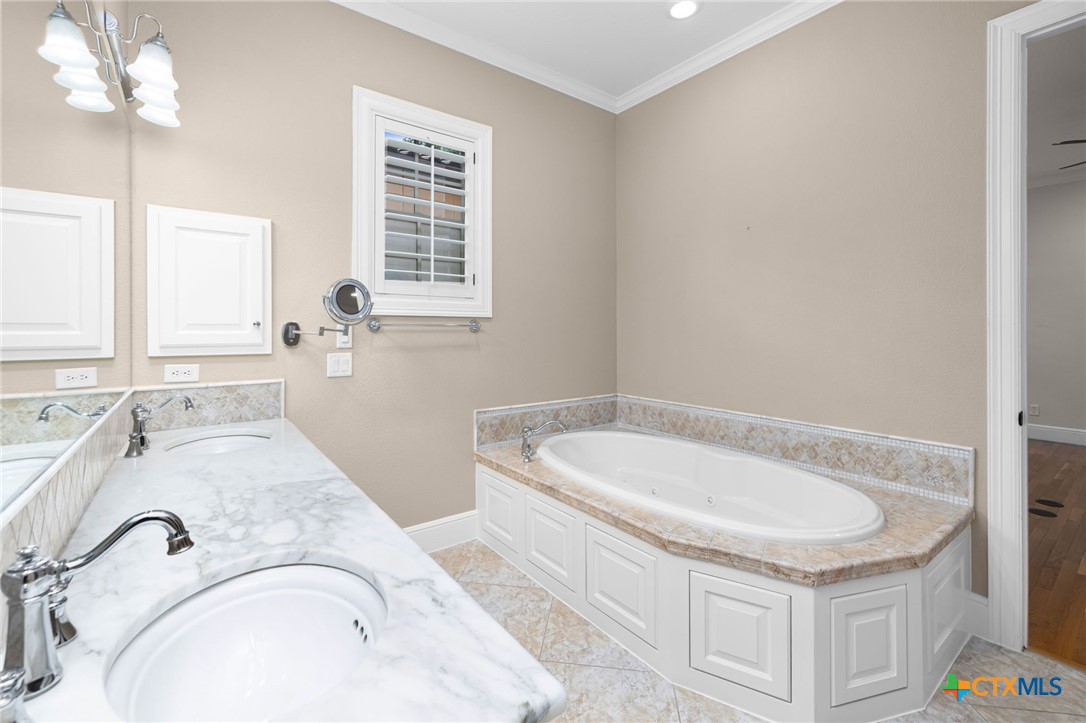 1114 Tuscan Ridge
