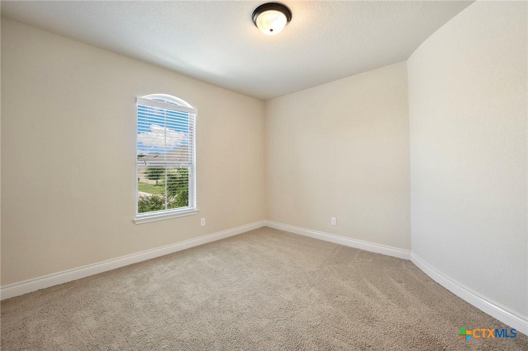 657 Vale Court