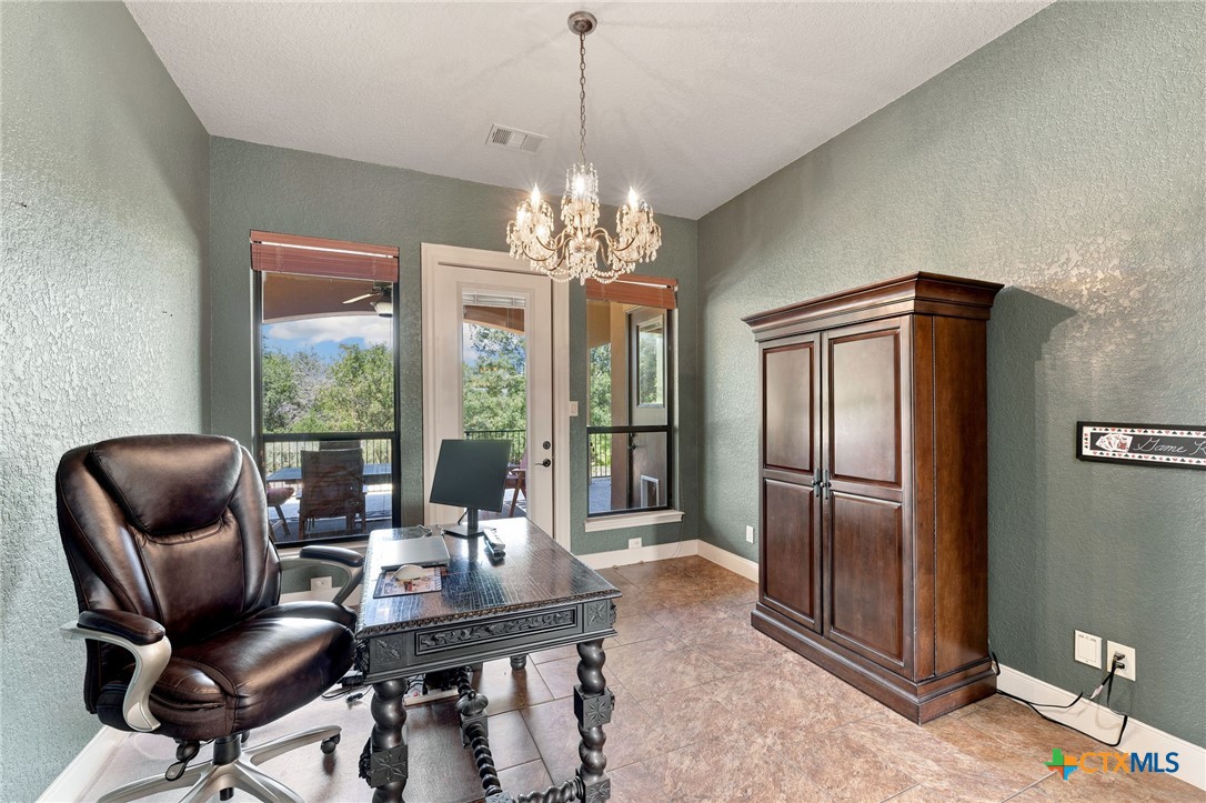 1216 Porto Point