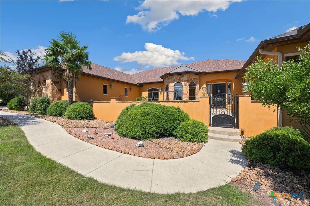 1216 Porto Point