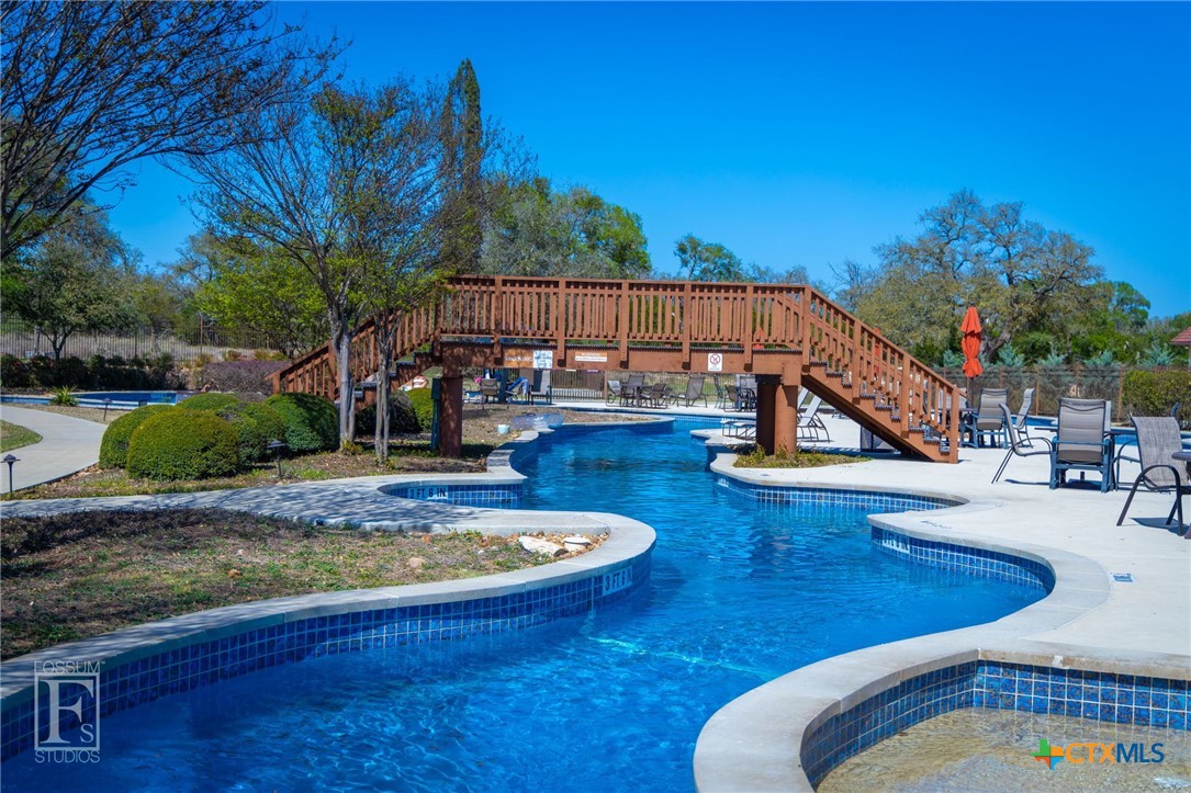 1216 Porto Point