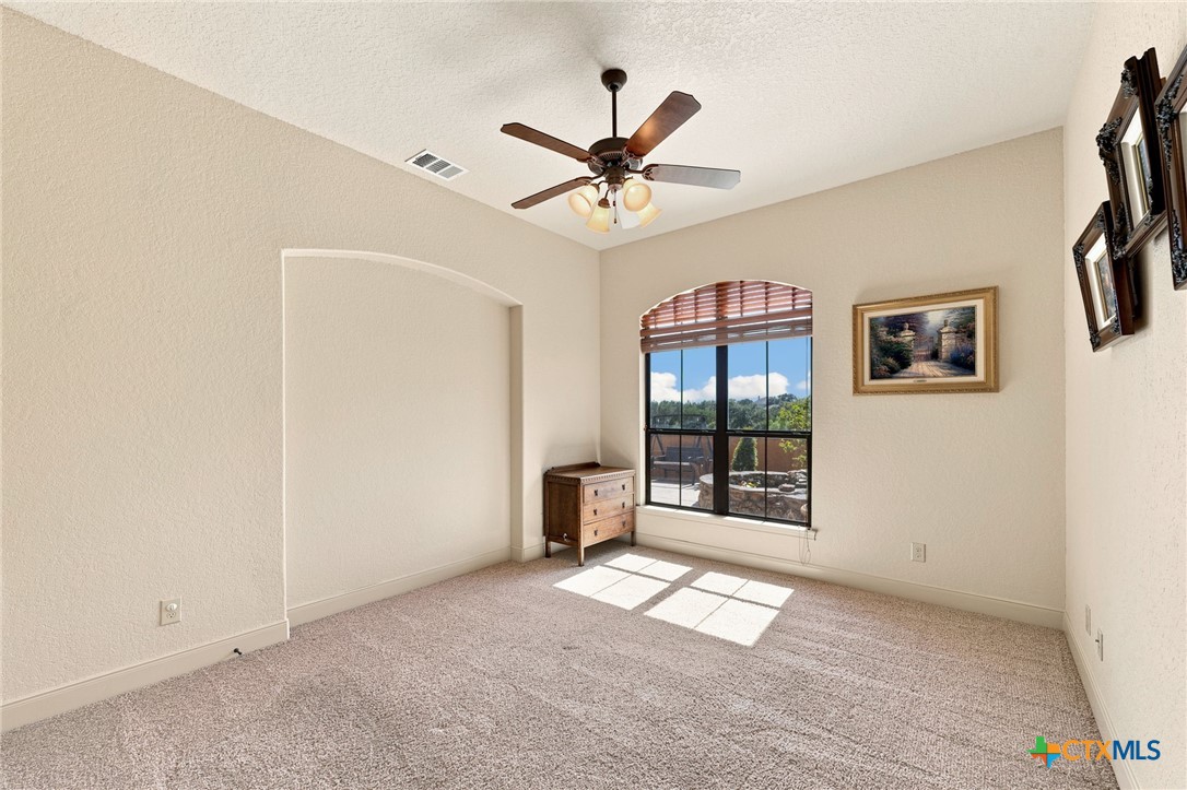 1216 Porto Point