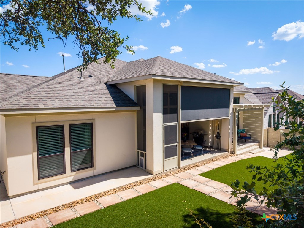 1185 Waddie Way