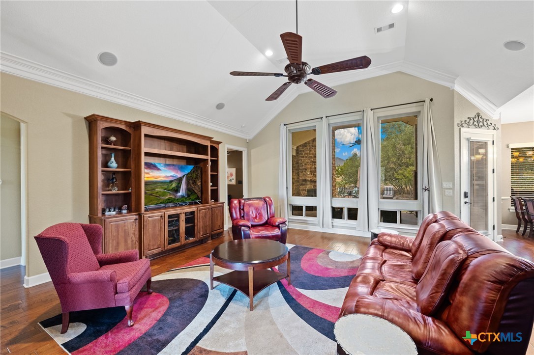 1015 Provence Place