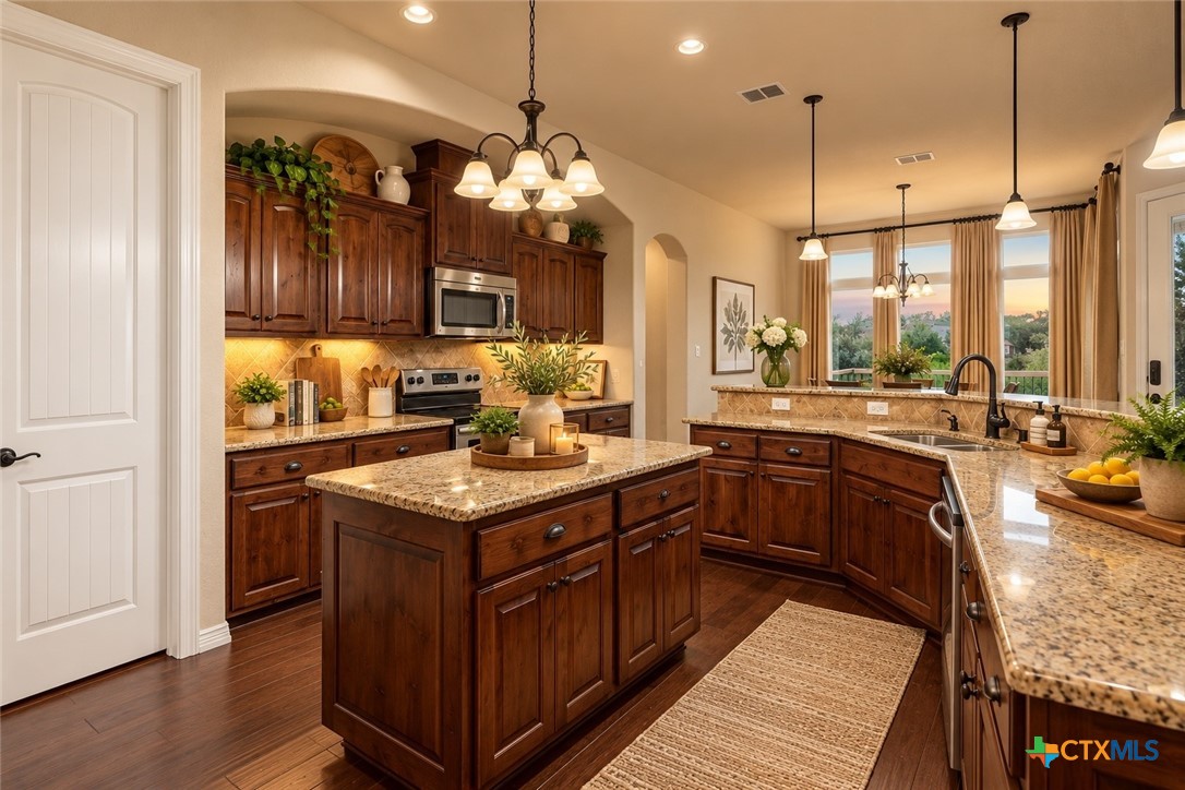 1231 Porto Point